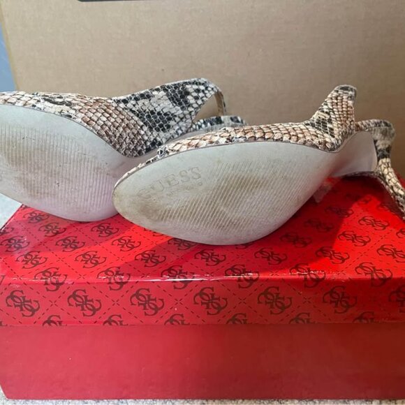 Guess Size 6.5 Women’s Snakeskin Heels - Picture 4 of 4